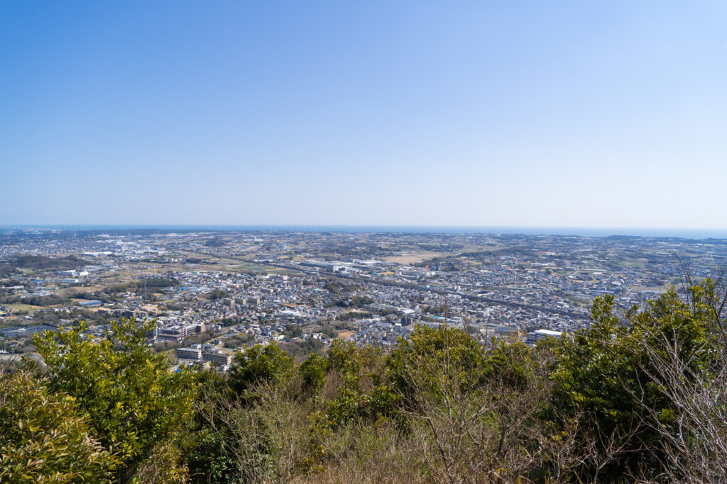 ⑨東山（松明峠）の山頂から見た景色（愛知県豊橋市）