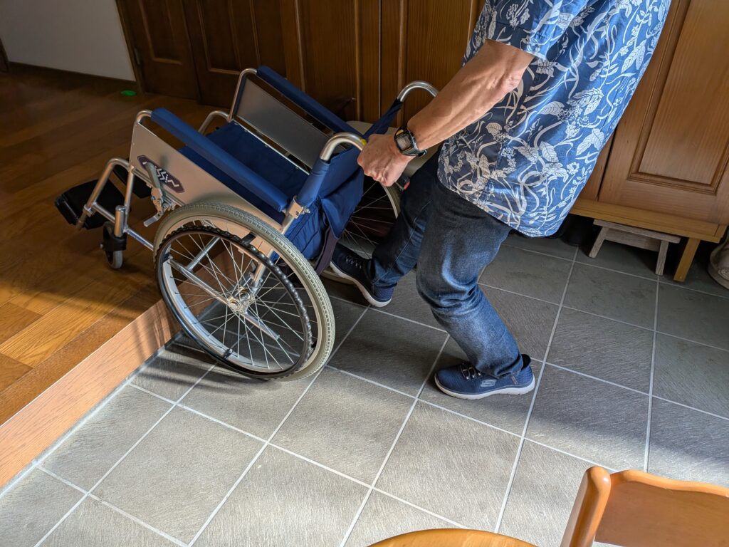 前輪を段にあげる