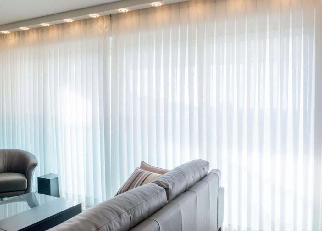 ブラインドカーテン